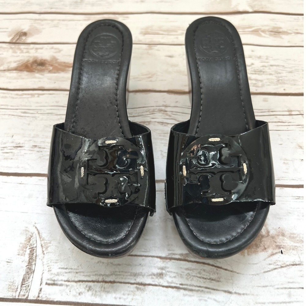 Tory Burch Wedge Sandals Black Patent Leather Logo Slide 8.5